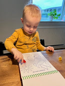 Bog, Magisk malebog: Dinosaurer