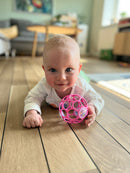 Oball Rattle babylegetøj bold - 1 stk - Ø:9 cm - Fra 0 år.