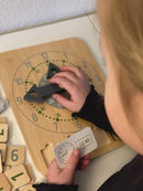 Lær Klokken Legeur / Læringsur i FSC-træ - byAstrup - Fra 3 år. - Billede 1