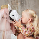 Kæphest af poppeltræ - Hvid - L:90 cm - Fra 3 år. - Billede 1