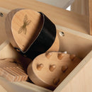 Plejesæt til Kæphest, i FSC-træ - 8 dele - byAstrup - Fra 3 år. - Billede 1