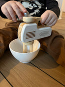 Håndmixer i træ fra MaMaMeMo - Fra 3 år.