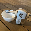 Håndmixer i træ fra MaMaMeMo - Fra 3 år.