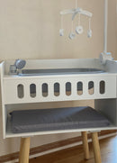 byASTRUP Dukkepuslebord - Hvid/Grå - H:55cm.