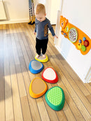 Tactile River Stones - Sæt med 5 taktile balancesten - Gonge - Fra 3 år.
