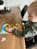 Puslespil i Pap fra Larsen - Gravemaskiner - 20 brikker.