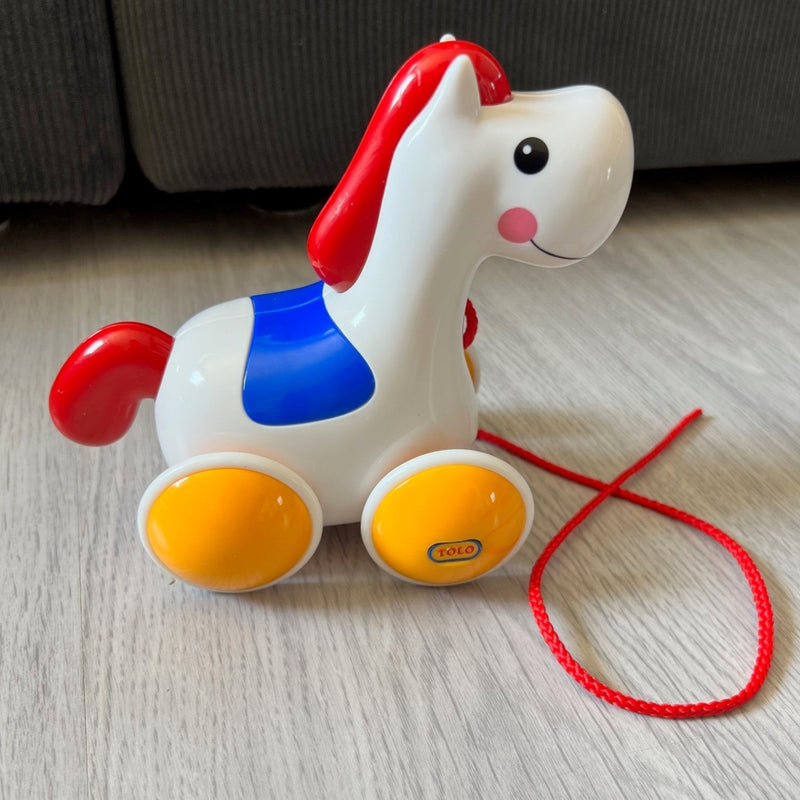 Babylegetøj - Pony Trækdyr i plast fra TOLO - Fra 1 år.