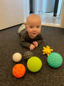 Infantino Babylegetøj - Babybolde 6 stk - med forskellige mønstre - Fra 6mdr+