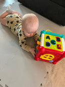 Musik og aktivitetskasse m. Bluetooth - Fra 6 mdr.